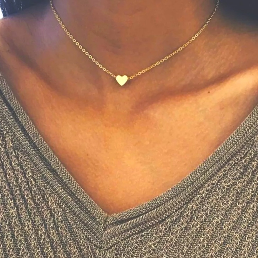 Gold Dainty Heart Necklace